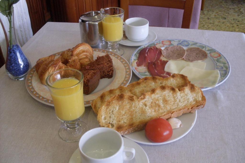 Hotel Rural Ocell Francoli Ла-Эсплуга-де-Франколи Номер фото